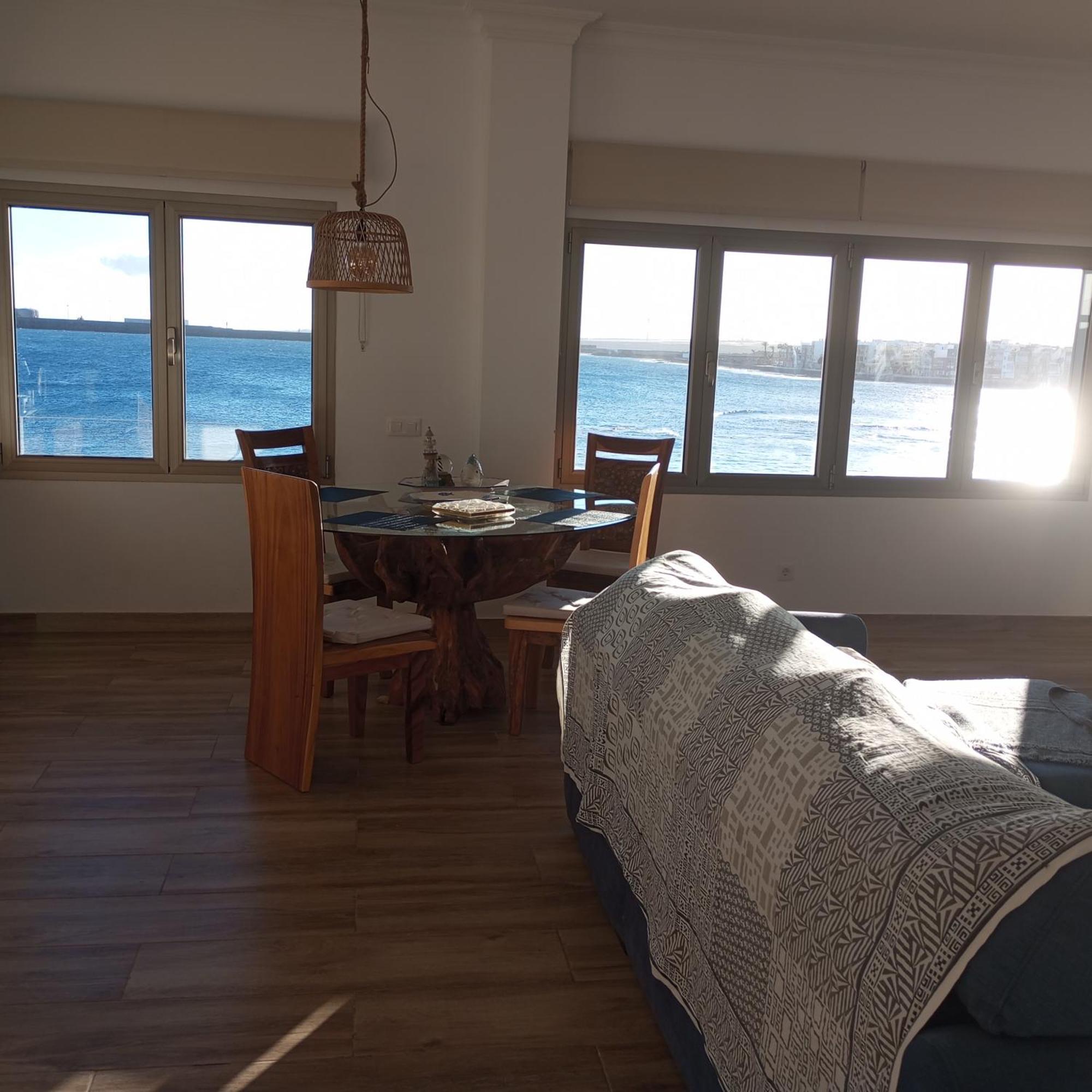 Sea View On Arinaga Beach Apartment Exterior photo